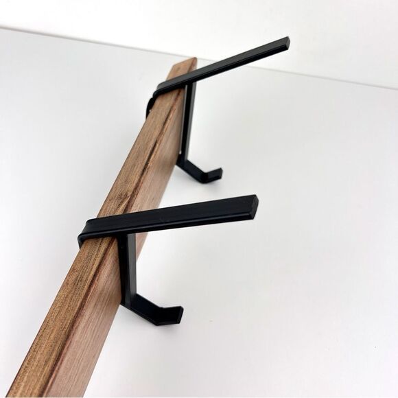 Kate and Laurel Rossmore Farmhouse 5-Hook Wall Hanging Coat Rack Natural Rustic - Picture 5 of 10